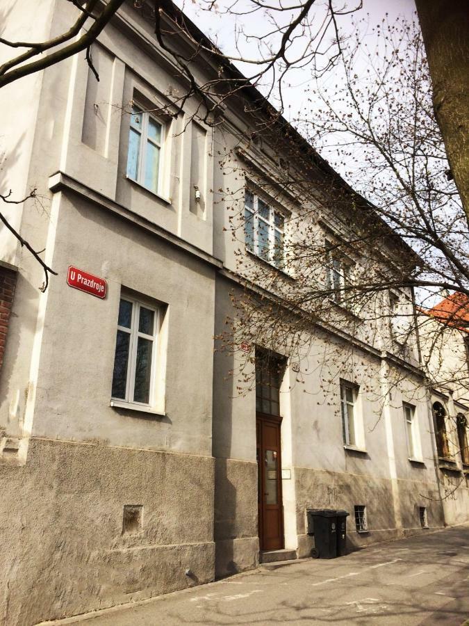 Apartman U Prazdroje プルゼニ エクステリア 写真